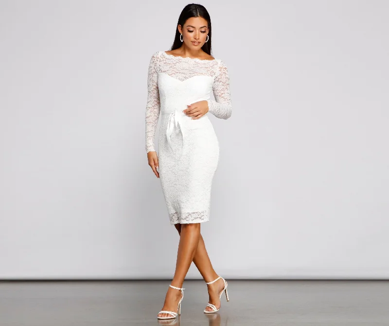 Keely Lace Stylish Sweetheart Midi Dress