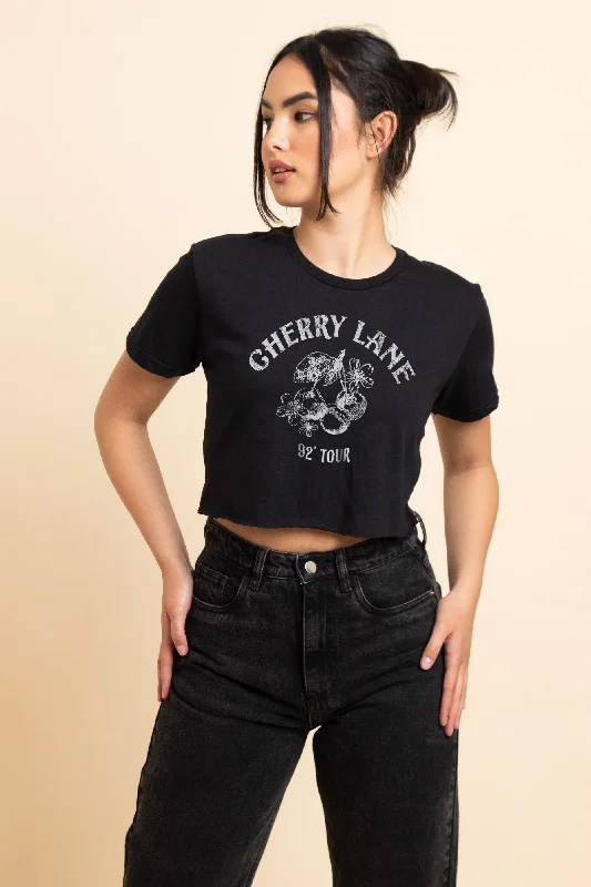 Daisy Street Regular Fit Crop T-Shirt with Cherry Lane Print