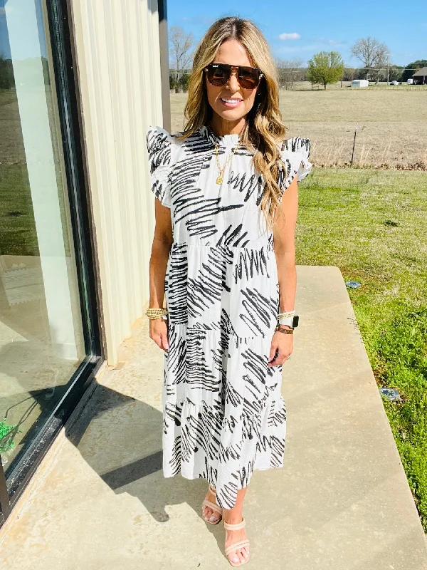 BREEZY BEACHFRONT DRESS