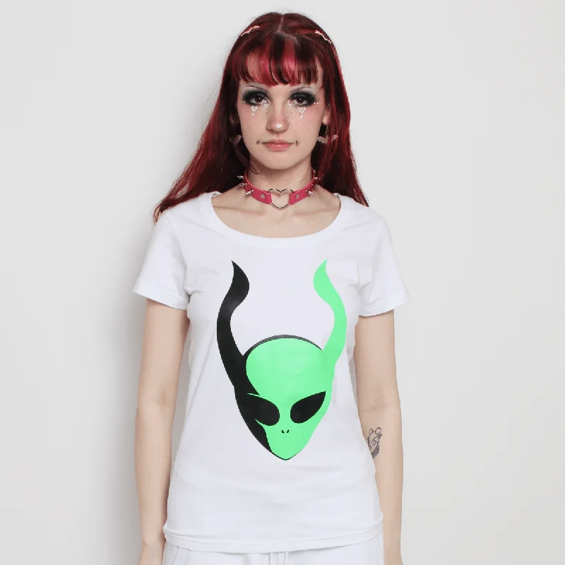 INVASION T-SHIRT WHITE WOMENS